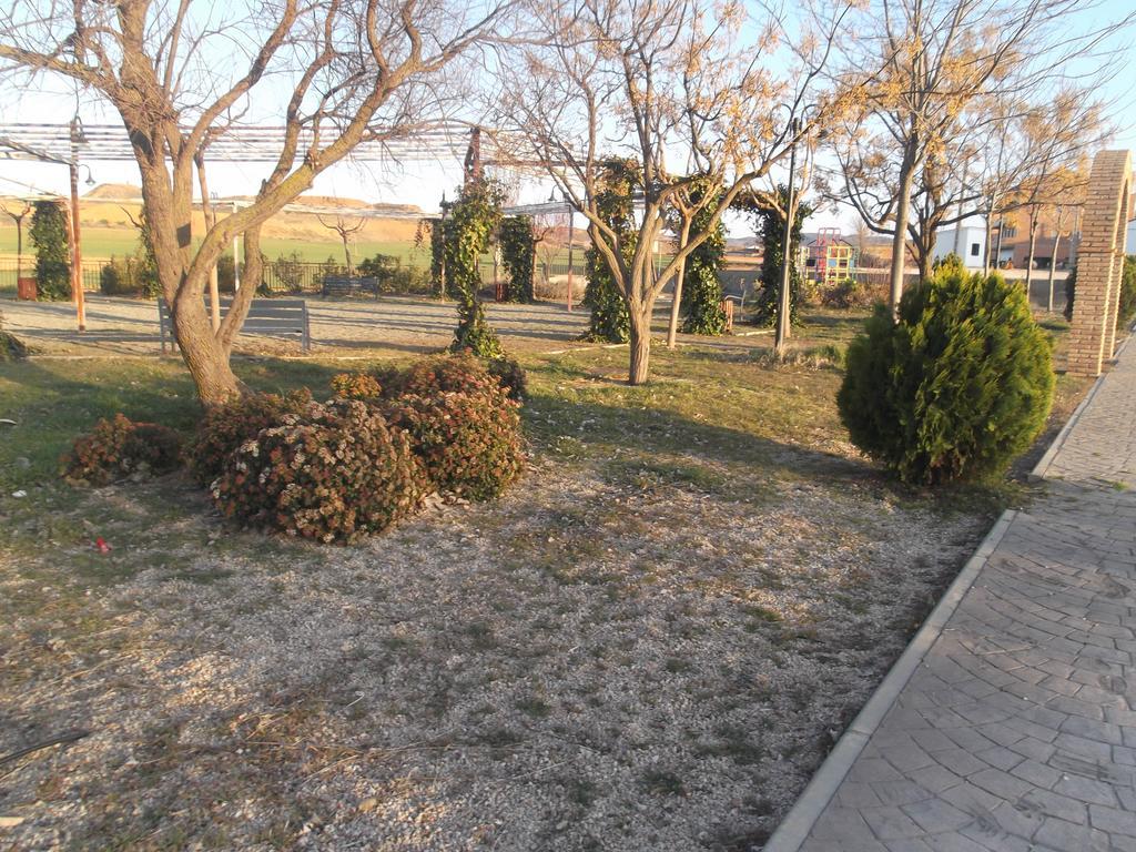 Albergue Cetina Exteriér fotografie